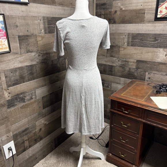 Caution To The Wind size medium Gray Wrap Dress - Picture 4 of 9